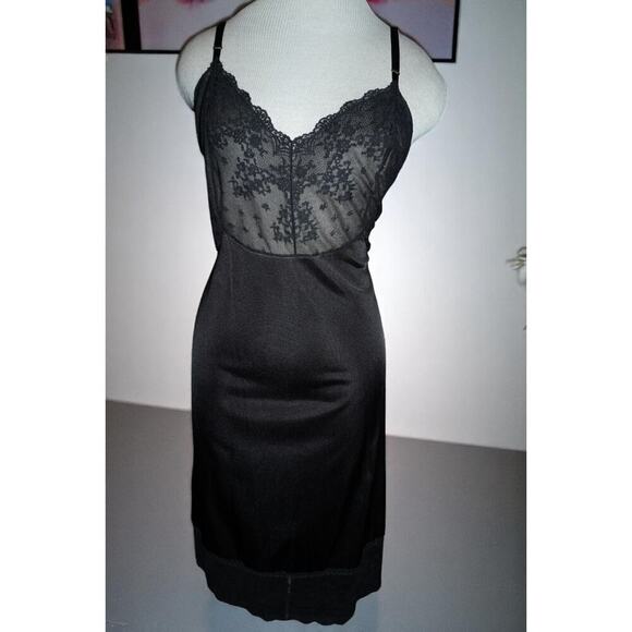 Y2K Sheer Lace Slip Dress – Vintage Vanity Fair Antron Nylon Lingerie (L) - Picture 3 of 10